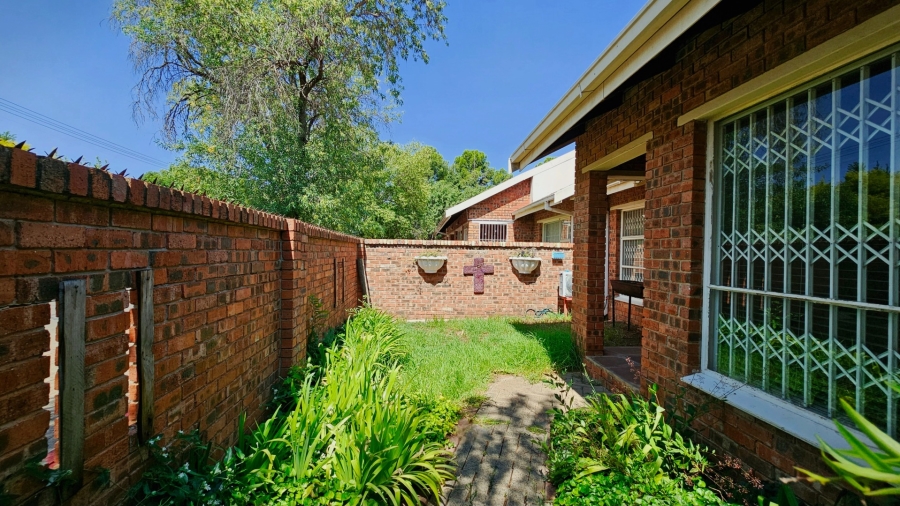 To Let 3 Bedroom Property for Rent in Gardeniapark Free State